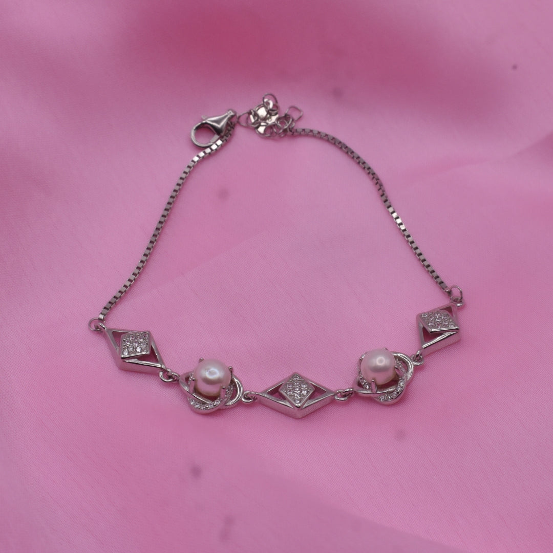 "Delicate Charm" 925 Silver Bracelet