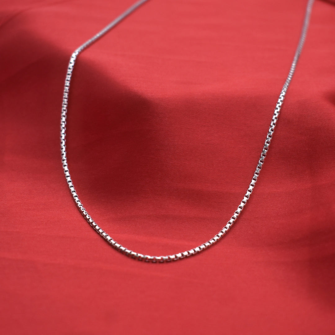 Fine Textured Silver Chain for Business Wear
