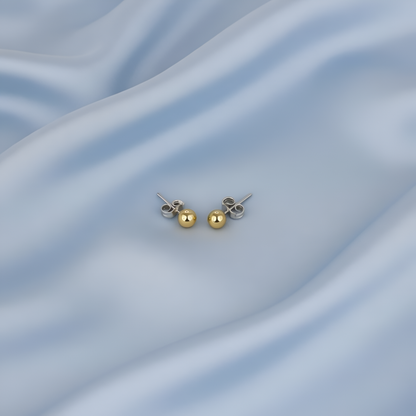 Mono Everyday Gold-Plated Stud Earrings