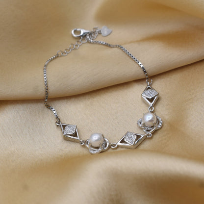 "Delicate Charm" 925 Silver Bracelet