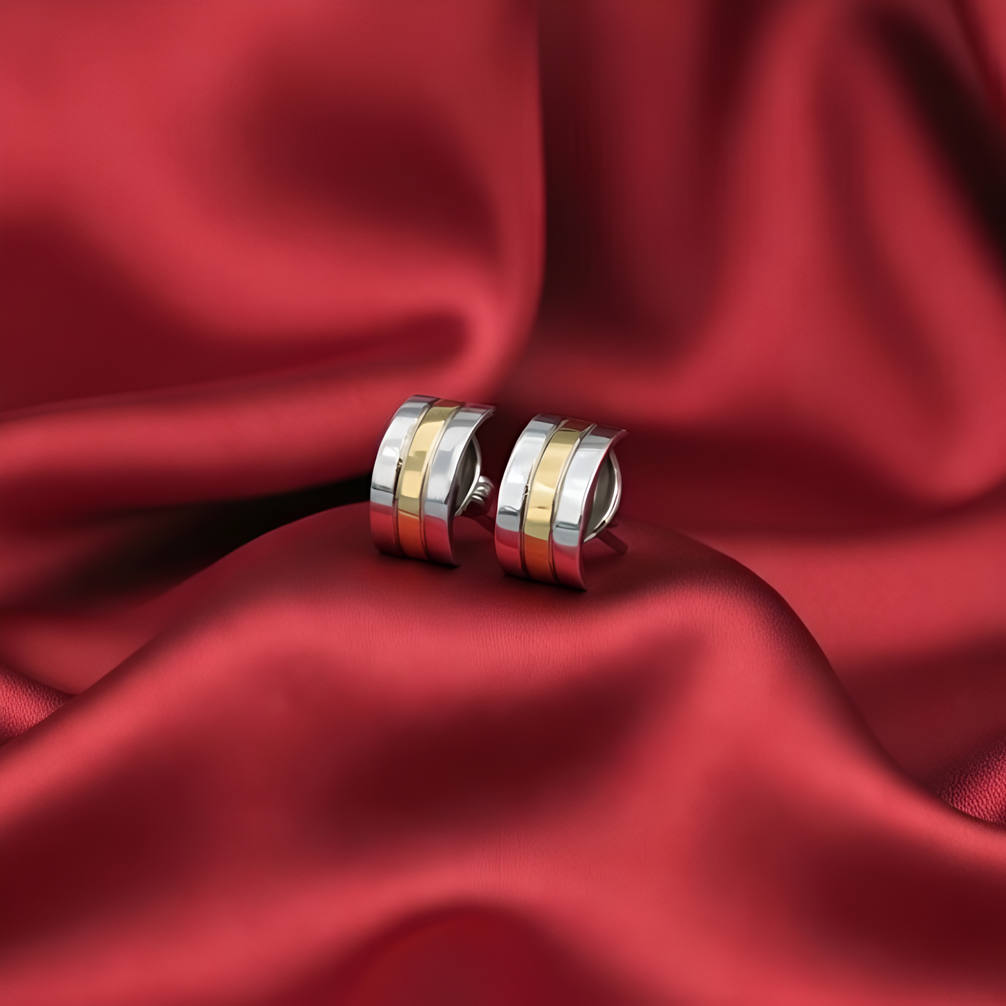 Linea Duo Modern Two-Tone Studs