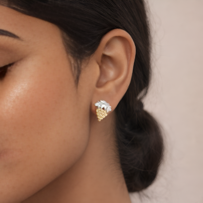 Honey Bud Minimal Silver Studs