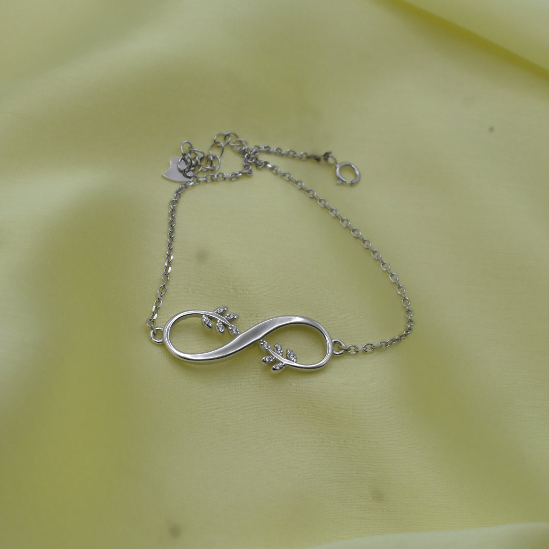 "Infinity Symbol" 925 Silver Bracelet