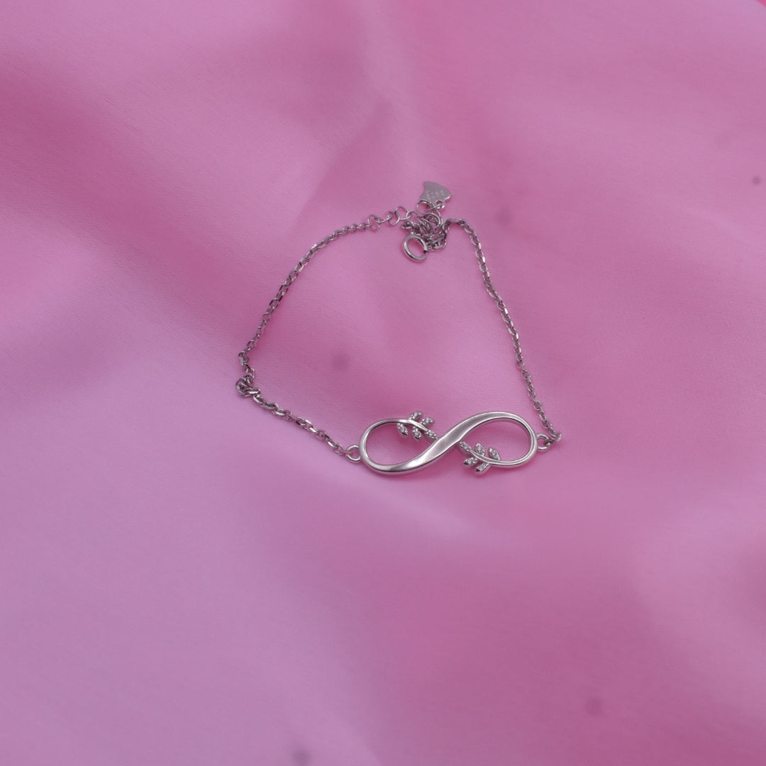 "Infinity Symbol" 925 Silver Bracelet